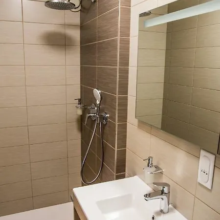 Le Verger De Szálloda 3*